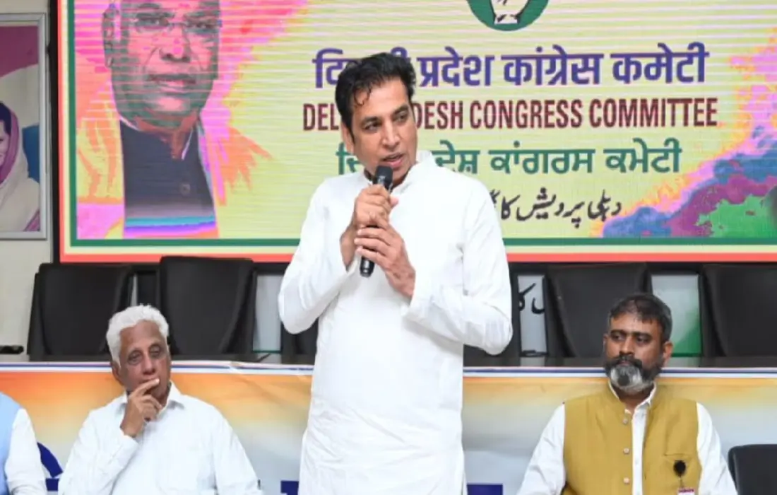 Devendra Yadav, Devendra Yadav attack on BJP&AAP