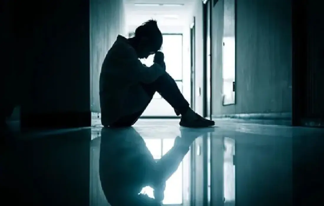 Suicide case, Partapgarh news