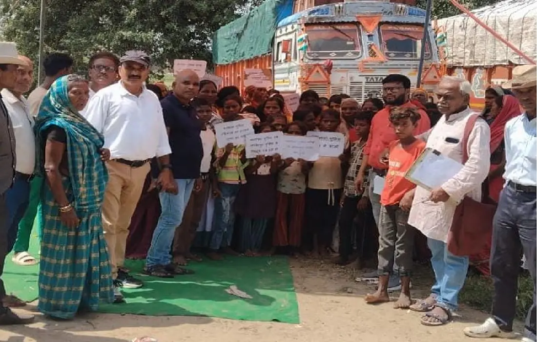 Jharkhand latest news, Dalit community protest