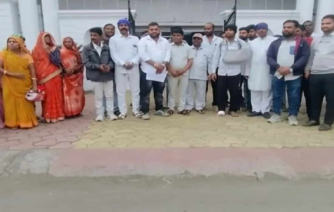 Madhya Pradesh news, Dalit family beaten up