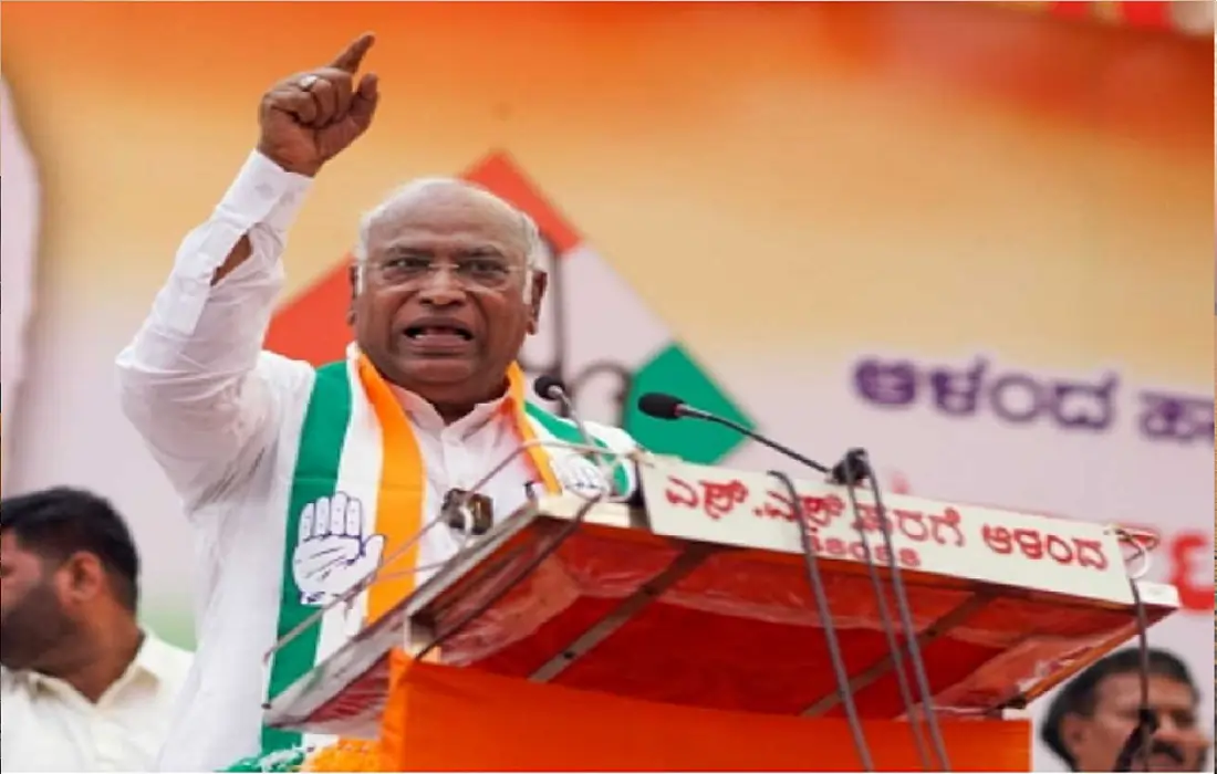 खड़गे ने दलितों-आदिवासियों के मुद्दे पर BJP-RSS को घेरा, कहा- बढ़ता अपराध देश के संविधान पर हमला