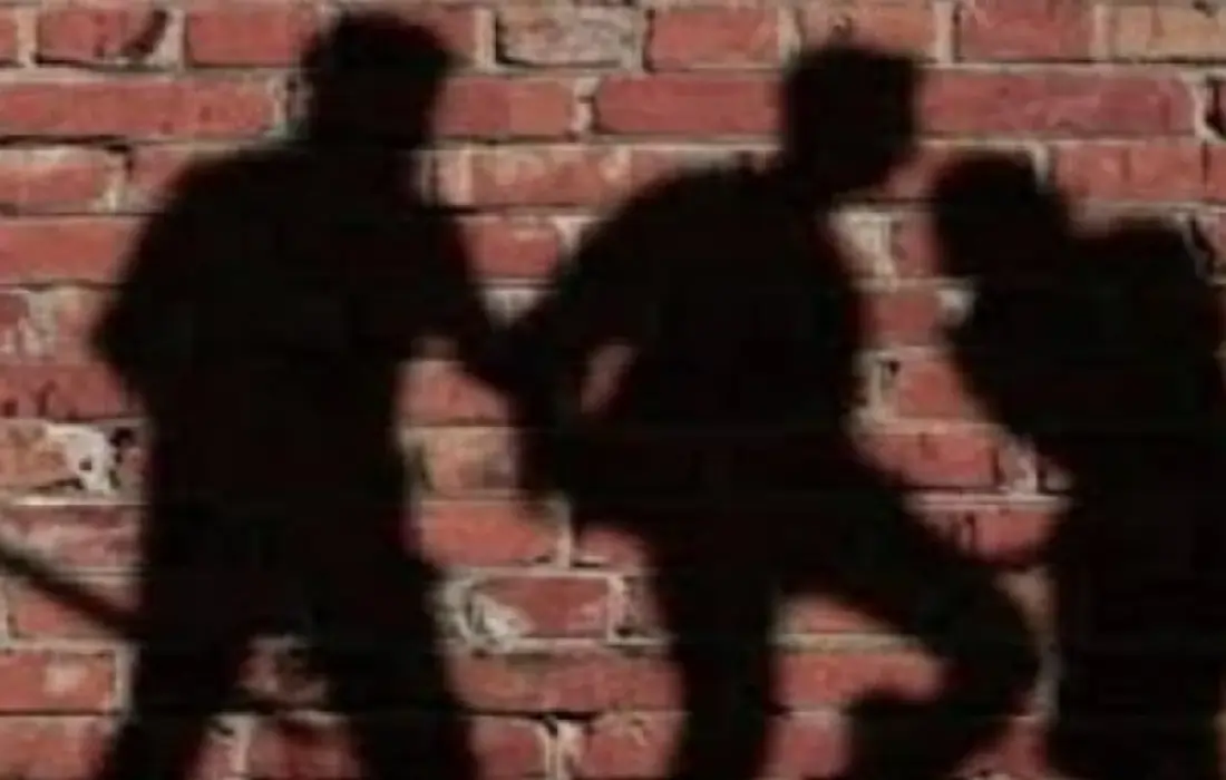 Men beaten Up, Fatehpur latest news