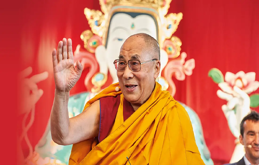 Dalai Lama Controversy: दलाई लामा का वो विवादित बयान, क्या बुद्ध धर्म में सुंदरता मायने रखती है?